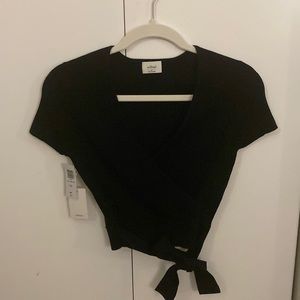 Aritzia All tied up top